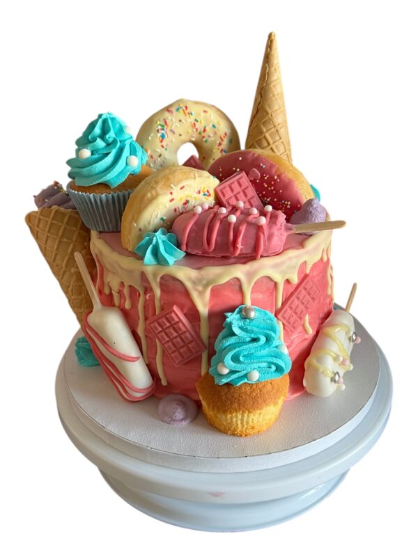 LAYER CAKE – Image 8